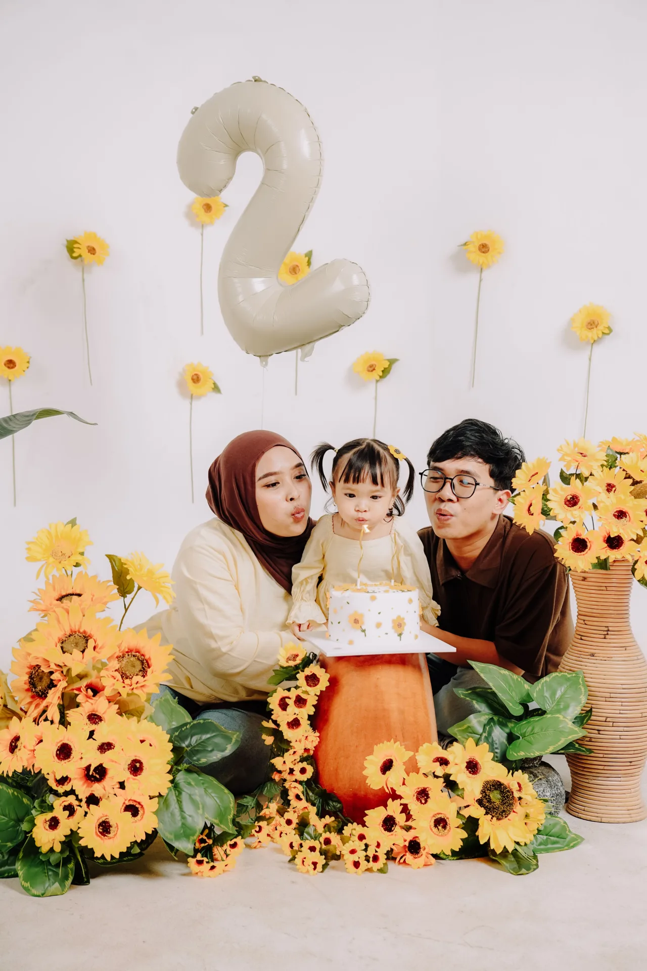 Contoh hasil foto personal project di Vibesroom Studio