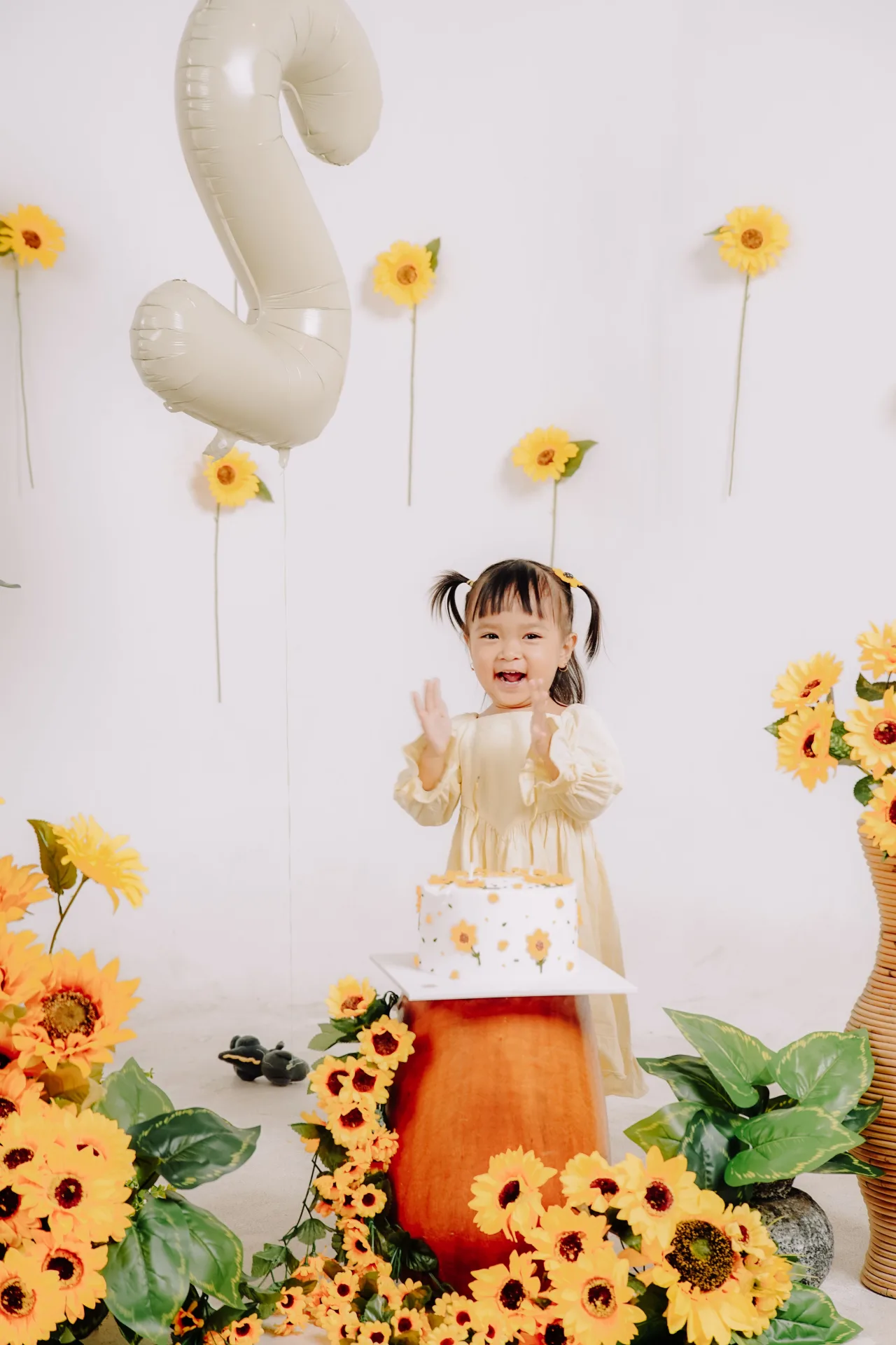 Contoh hasil foto personal project di Vibesroom Studio
