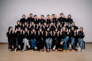 Thumbnail contoh foto force/foto ramean di Vibesroom Studio
